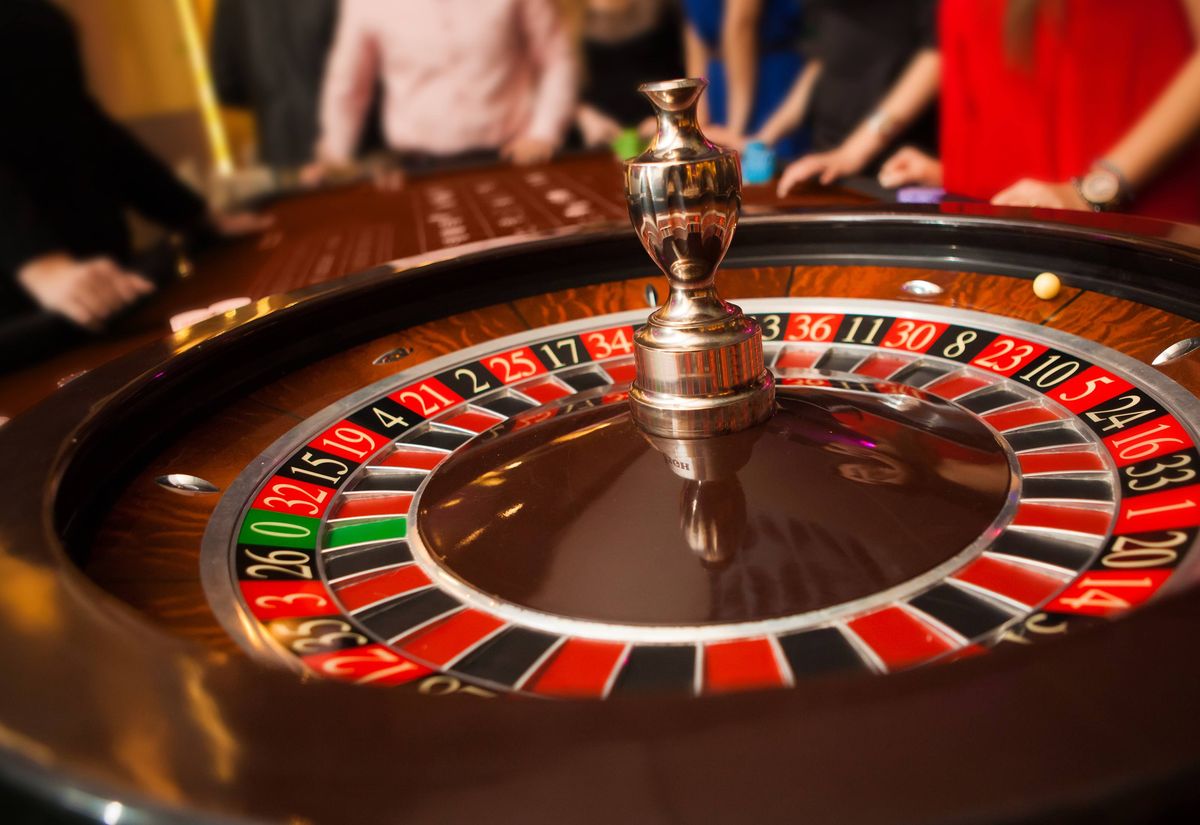 Vegas Infinite کیسینو میں پوکر گیمز